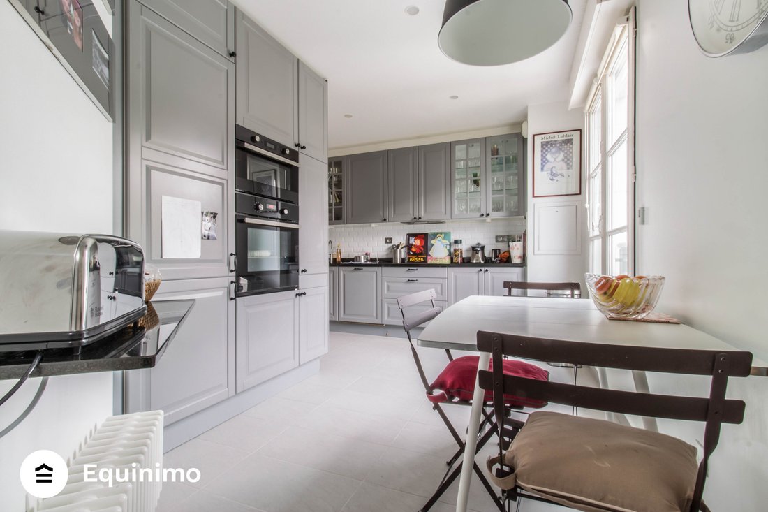 Apartment in Pereire-Malesherbes, Paris 17e Arrondissement, Paris 3 - 17467056