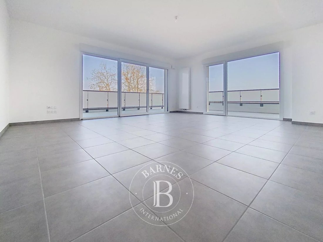 Apartment in Cités, Thonon-les-Bains, France 5 - 17464832