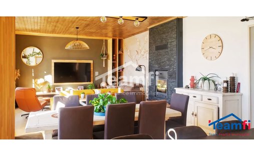 Casa a Montregard, Alvernia-Rodano-Alpi, Francia 1