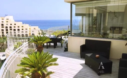 Penthouse in San Ġiljan, Malta 1