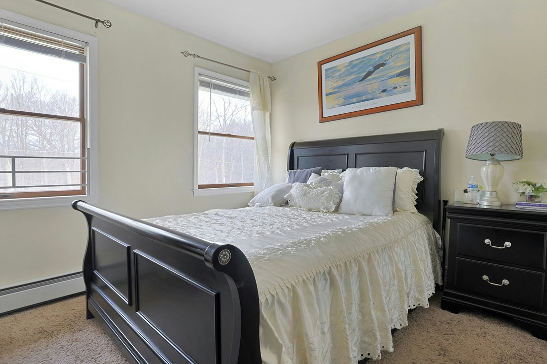 House in Middletown, New York, United States 4 - 17464719