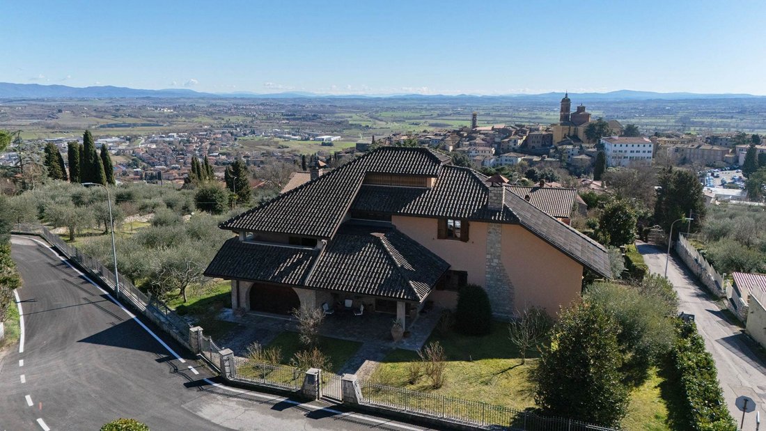 Villa in Sinalunga, Tuscany, Italy 4 - 17467296