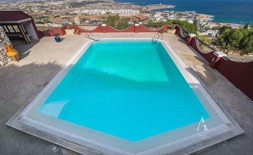 Villa in Naxxar, Malta 1