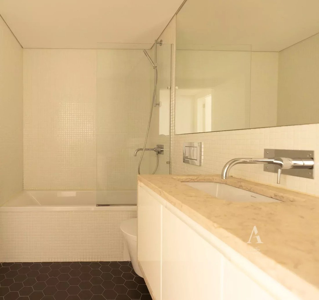 Apartment in Arroios, Lisbon, Portugal 5 - 14569582
