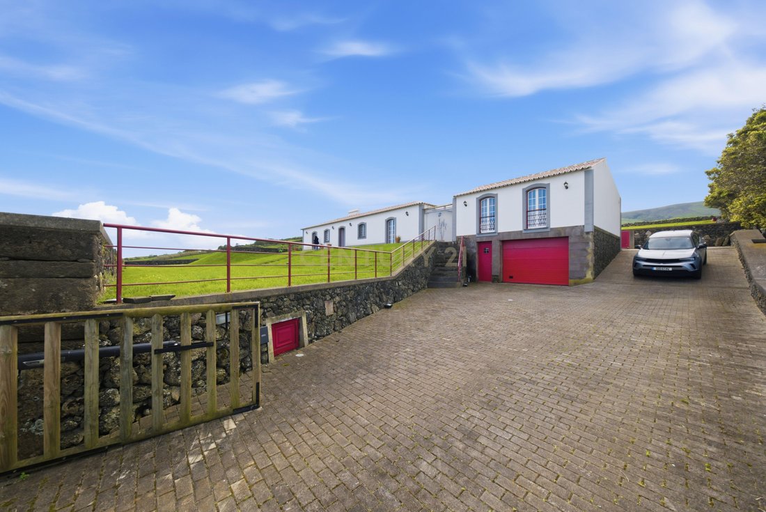 Villa in Praia da Vitoria (Santa Cruz), Azores, Portugal 4 - 17464942