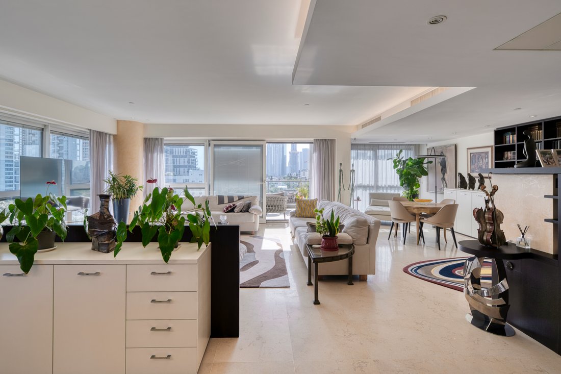 Apartment in Tel Aviv-Yafo, Tel Aviv District, Israel 1 - 17468466