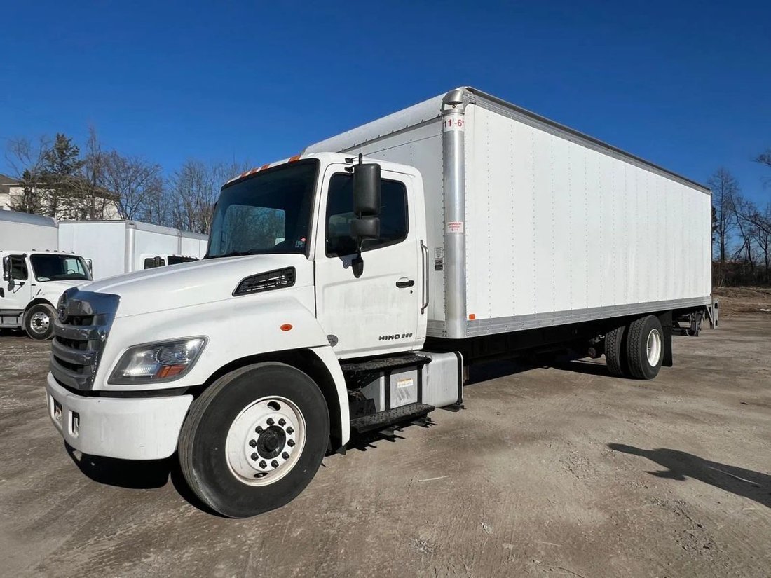 Pickup in Fredericksburg, VA, United States 3 - 17468044