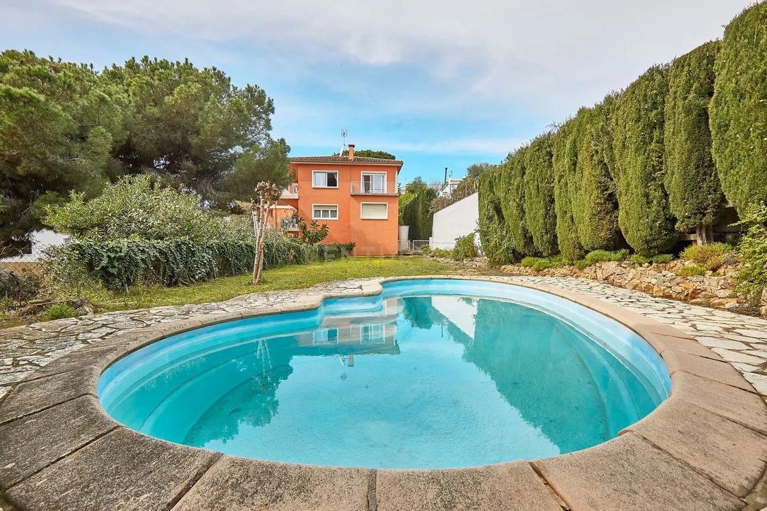 Villa in Canet De Mar, Catalonia, Spain 1 - 17464971