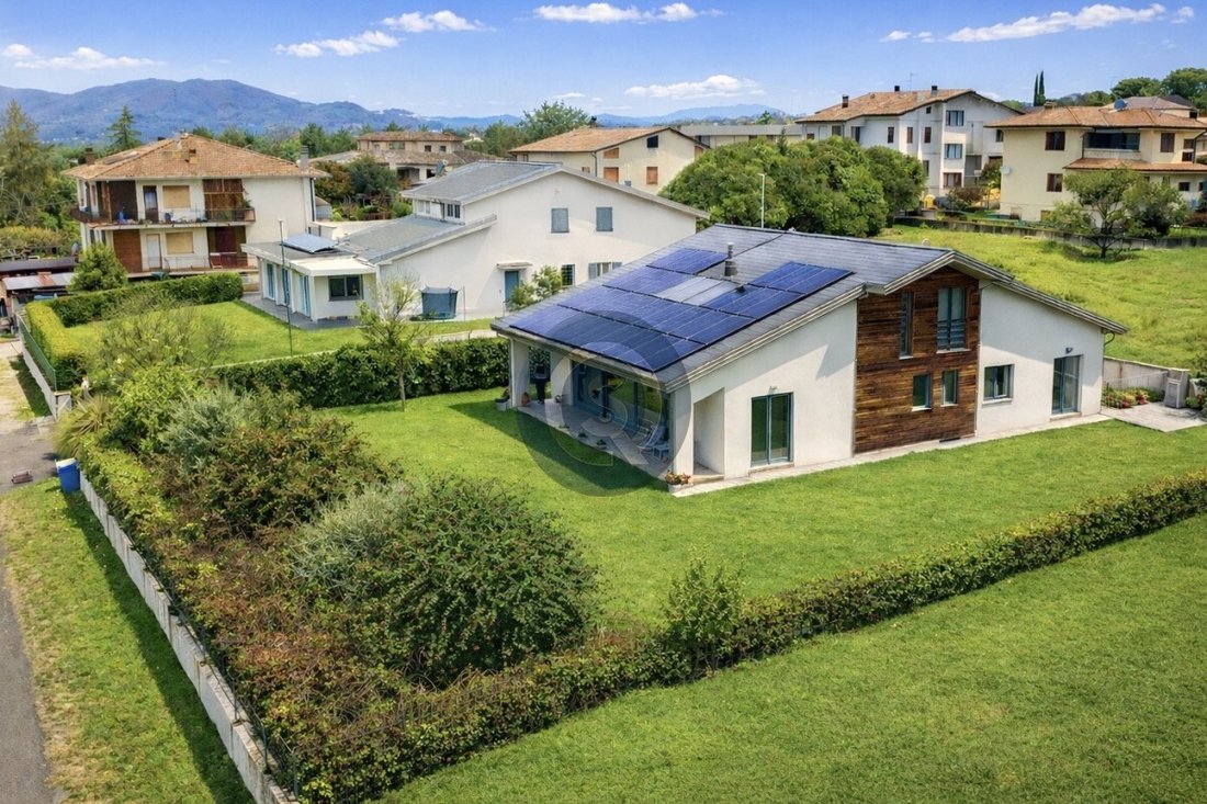 Villa in Umbertide, Umbria, Italy 1 - 17148795