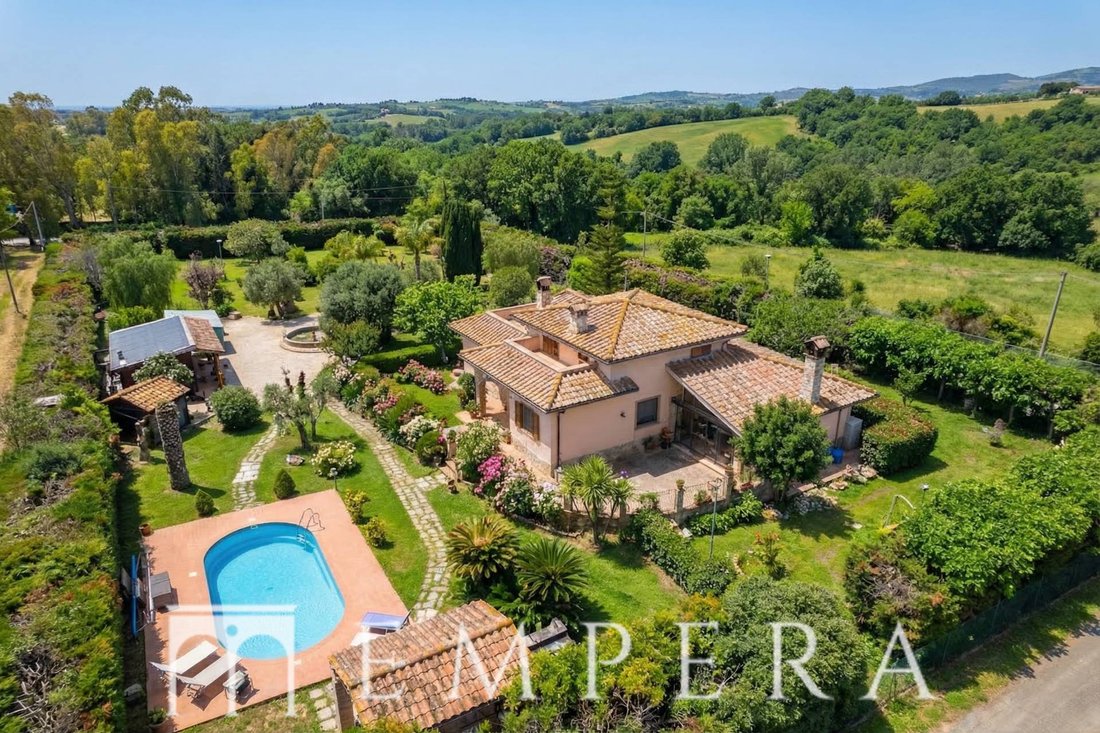 Villa in Aurelia District, Civitavecchia, Lazio 5 - 17468264