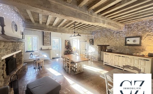 Maison à Vandenesse-en-Auxois, Bourgogne-Franche-Comté, France 1