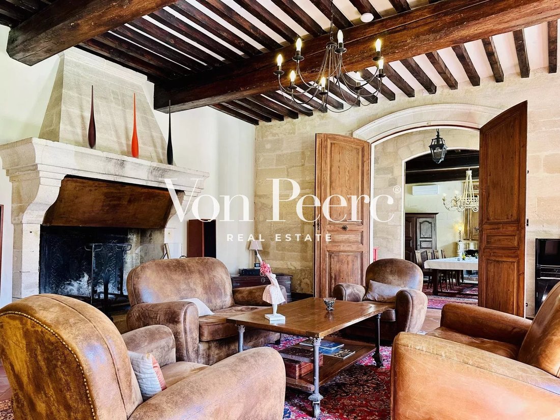 Estate in Avignon, Provence-Alpes-Côte d'Azur, France 4 - 17466351