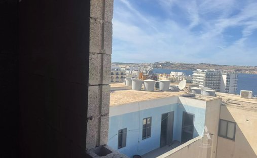 Penthouse in Saint Paul's Bay, Malta 1