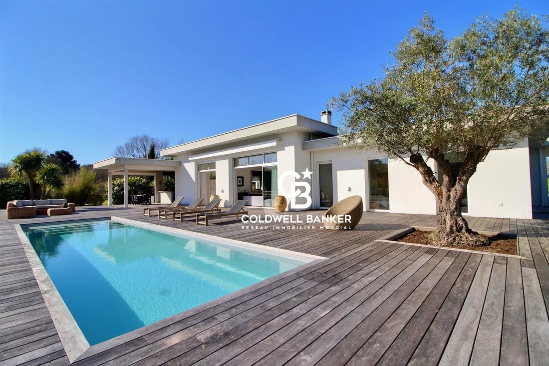 House in Sardine-Chiquet, Pessac, France 2 - 17465183