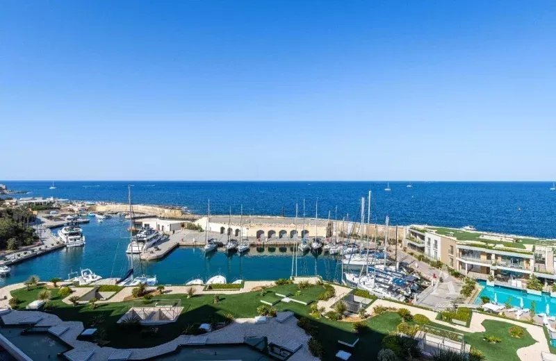 Apartment in Saint Julian's, Malta 2 - 14507553