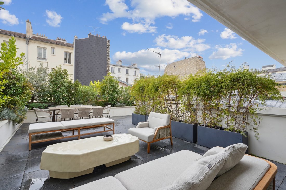 Apartment in Hôtel de Ville-Planchette, Levallois-Perret, France 1 - 17468760