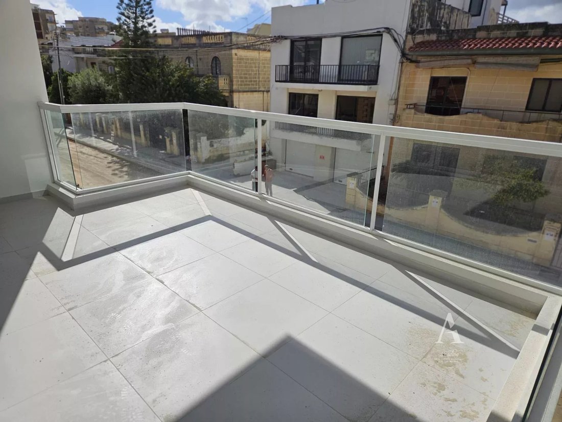Apartment in Saint Julian's, Malta 2 - 15436958