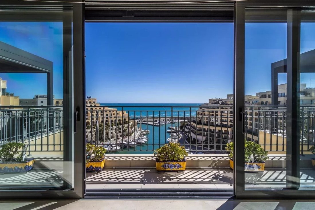 Apartment in Saint Julian's, Malta 1 - 14538749