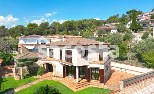 House in Blanes, Catalonia, Spain 1