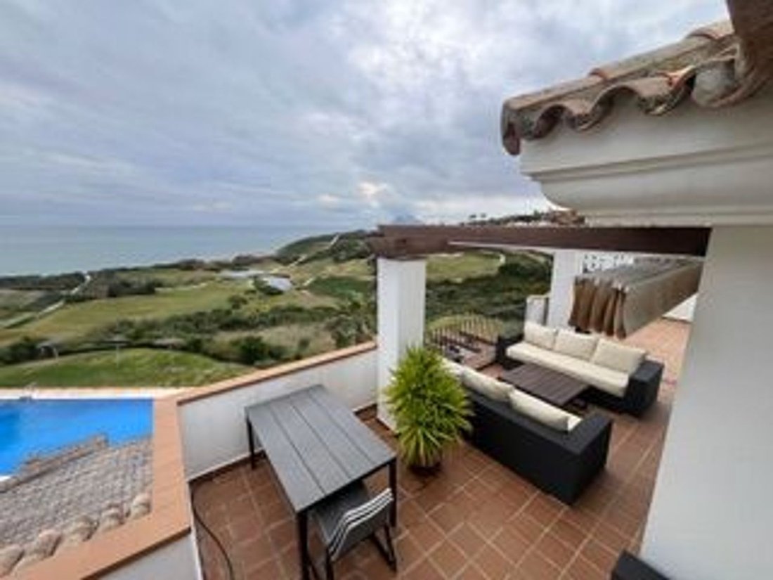 Penthouse in La Alcaidesa, San Roque, Andalusia 3 - 17469171