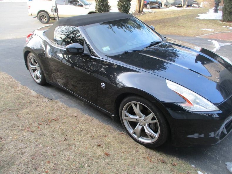 Cabriolet in Glendale, United States 4 - 17469293