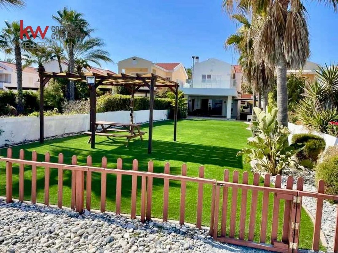 Villa in Perivolia, Larnaca, Cyprus 4 - 17468929