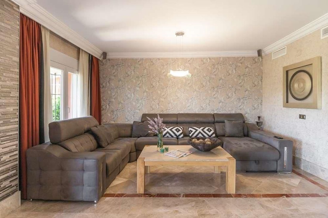 Villa in Marbella, Andalusia, Spain 1 - 17469165