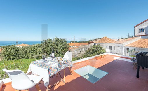 Townhouse in Colares, Lisbon, Portugal 1