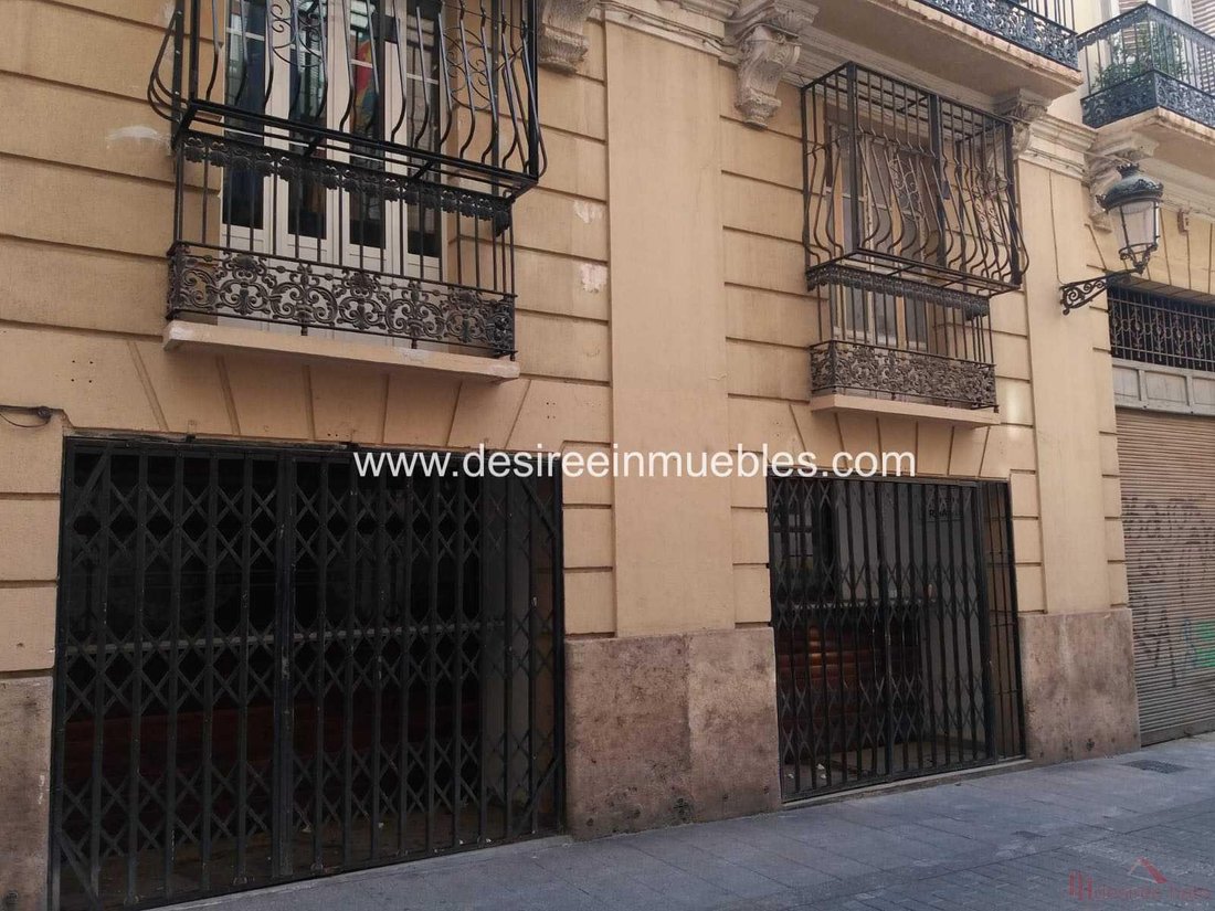 Ciutat Vella, Valencia, Spain 3 - 16820896