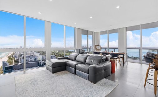 Condo in Miami Beach, Florida, United States 1