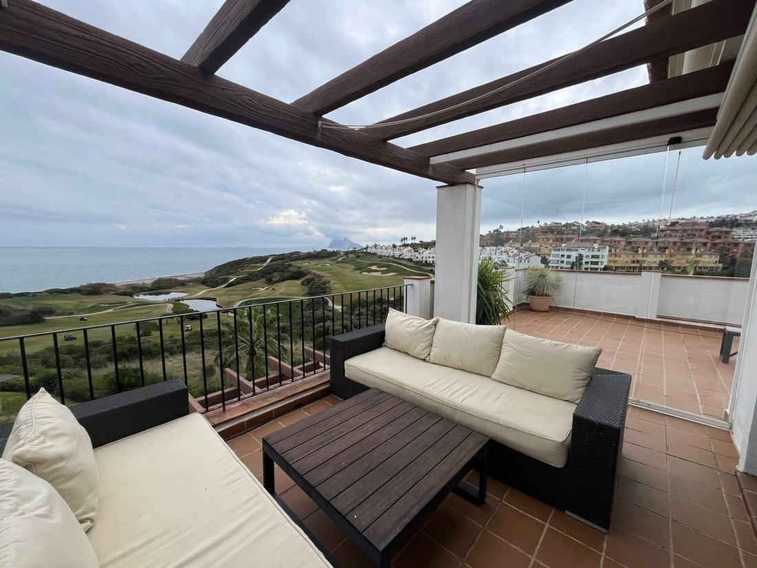 Penthouse in La Alcaidesa, San Roque, Andalusia 5 - 17469171