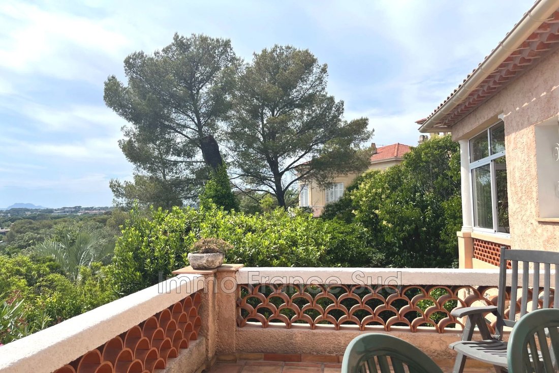 Villa in Valescure-Vaulongue-Clair Bois-Vallon Suveret, Saint-Raphaël, France 2 - 15899867