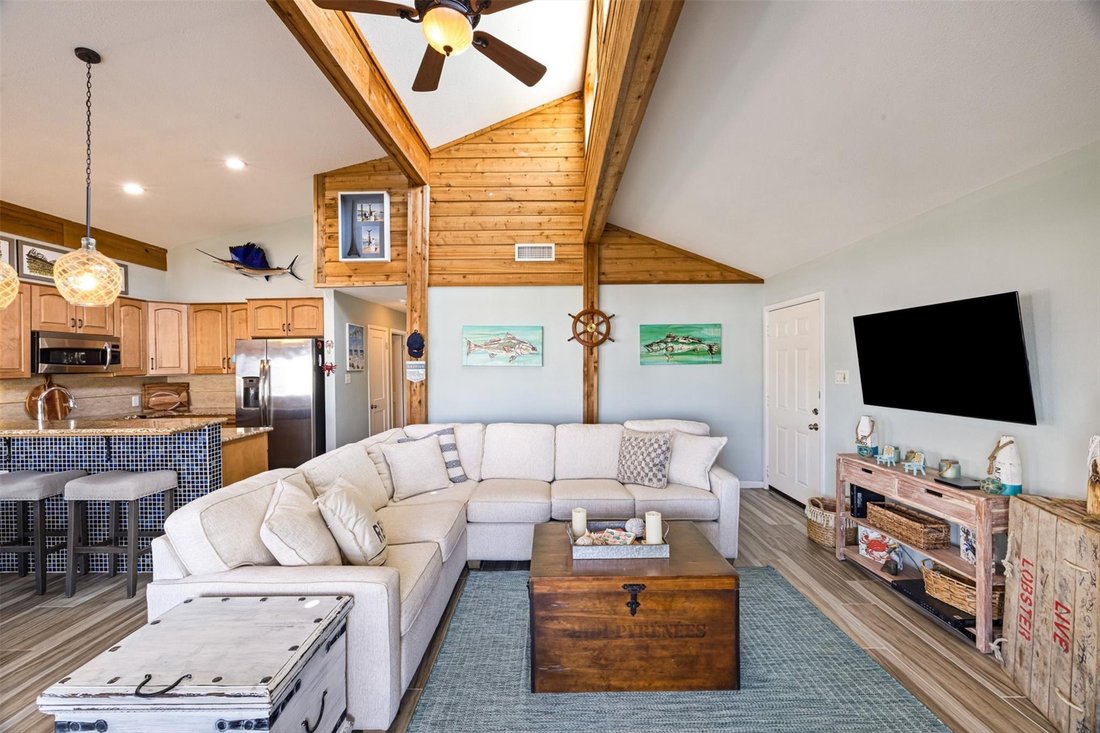 House in Galveston, Texas, United States 2 - 17469030