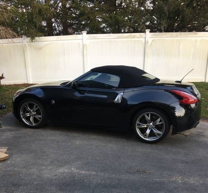 Cabriolet in Glendale, United States 3 - 17469293