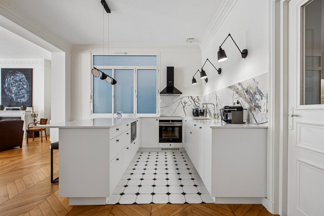 Apartment in Bois de Boulogne, Paris 16e Arrondissement, Paris 3 - 17469065