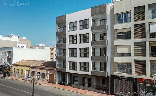 Apartment in Guardamar del Segura, Valencian Community, Spain 1
