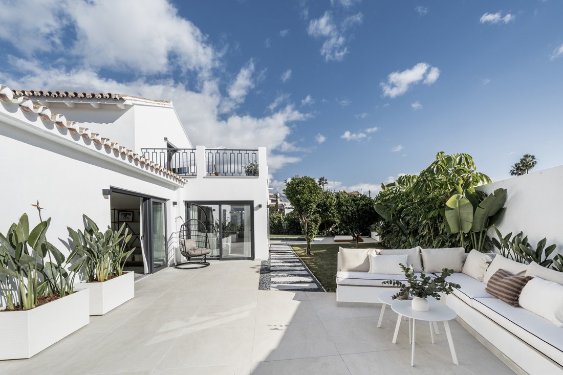 Villa in Marbella, Andalusia, Spain 1 - 17469036