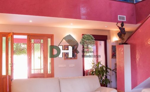 Villa in Badajoz, Extremadura, Spain 1