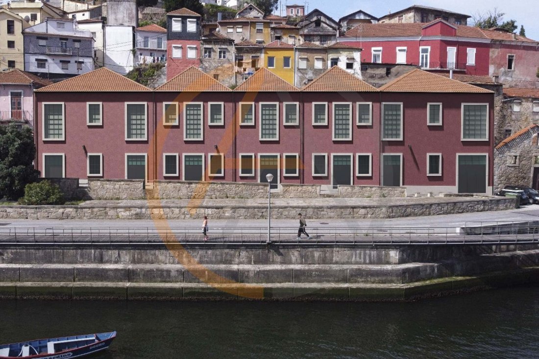 Apartment in Santa Marinha e Sao Pedro da Afurada, Porto District, Portugal 2 - 17469352