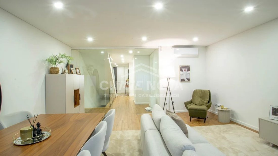 Casa a Madalena, Oporto, Portogallo 2 - 17469139