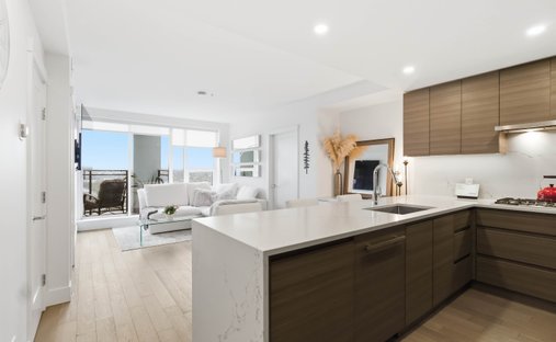 Condo in Victoria, British Columbia, Canada 1