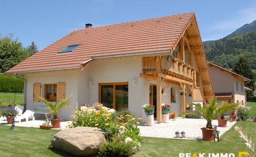 House in Faverges-Seythenex, Auvergne-Rhône-Alpes, France 1