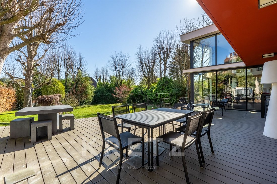 House in Saint-Cloud, Ile-de-France, France 1 - 17469572
