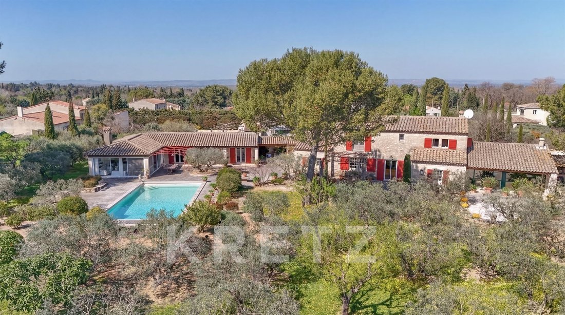 House in Saint-Rémy-de-Provence, Provence-Alpes-Côte d'Azur, France 2 - 17469582
