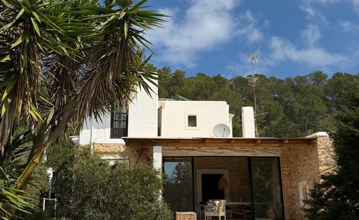 Villa in Ibiza Town, Balearic Islands, Spain 1