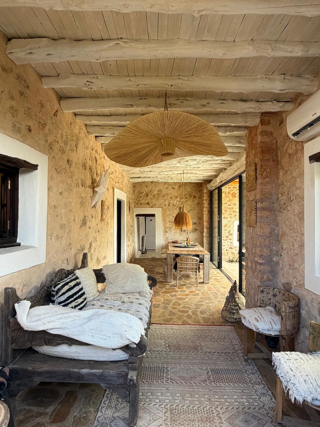 Villa in Ibiza Town, Balearic Islands, Spain 2 - 17470232