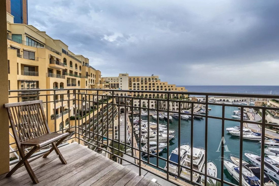 Apartment in Saint Julian's, Malta 2 - 14461851
