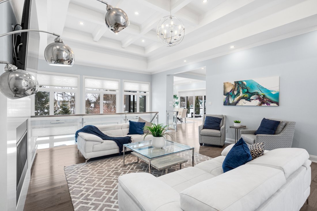 House in Ottawa, Ontario, Canada 5 - 17470002