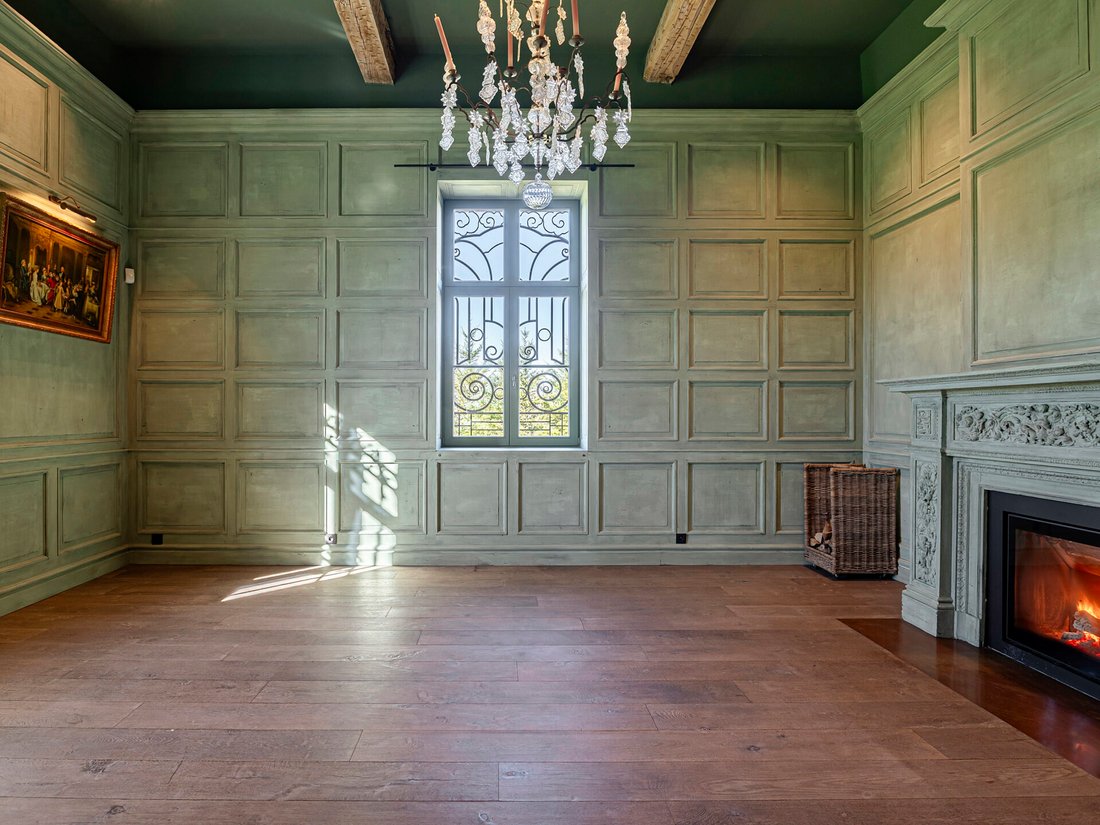 Nieuwerkerken, Flanders, Belgium 5 - 17469633