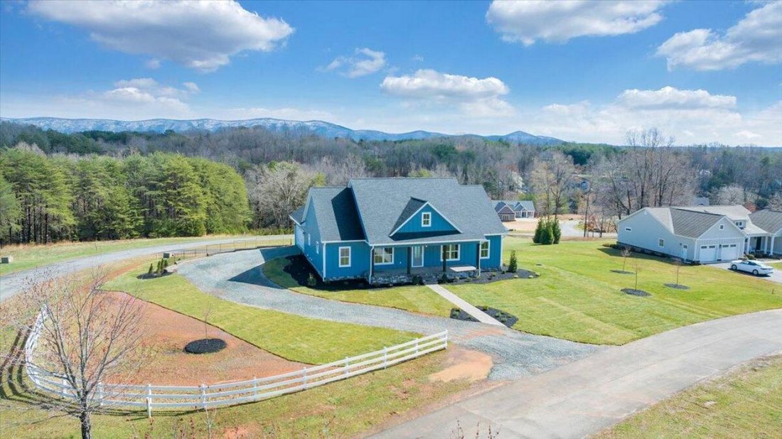 House in Moneta, Virginia, United States 2 - 17469697
